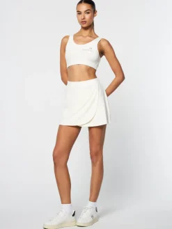 Adela Bra- Gardenia
